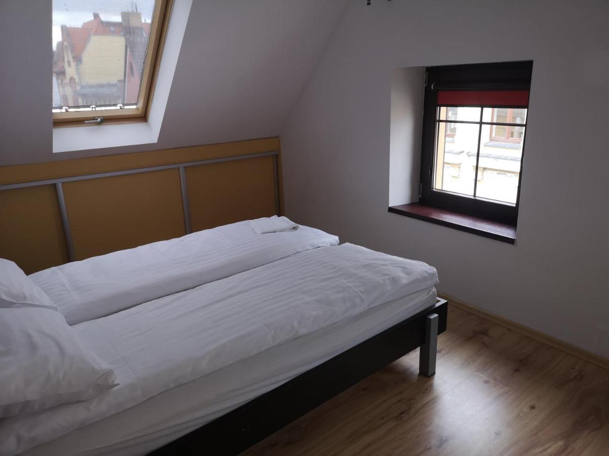 Ferienwohnung Apartament Dluga Jelenia Góra Exterior foto